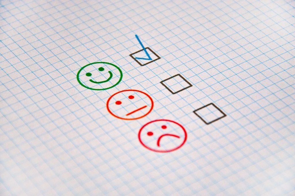 feedback-gf4a1b05a5_1280 Positive Review